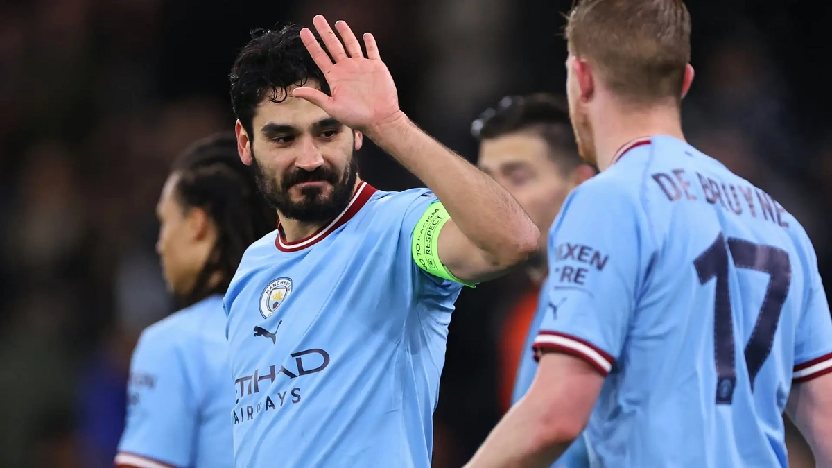 "qalatasaray" ilkay gündoğan üçün ilk rəsmi təklifini göndərib