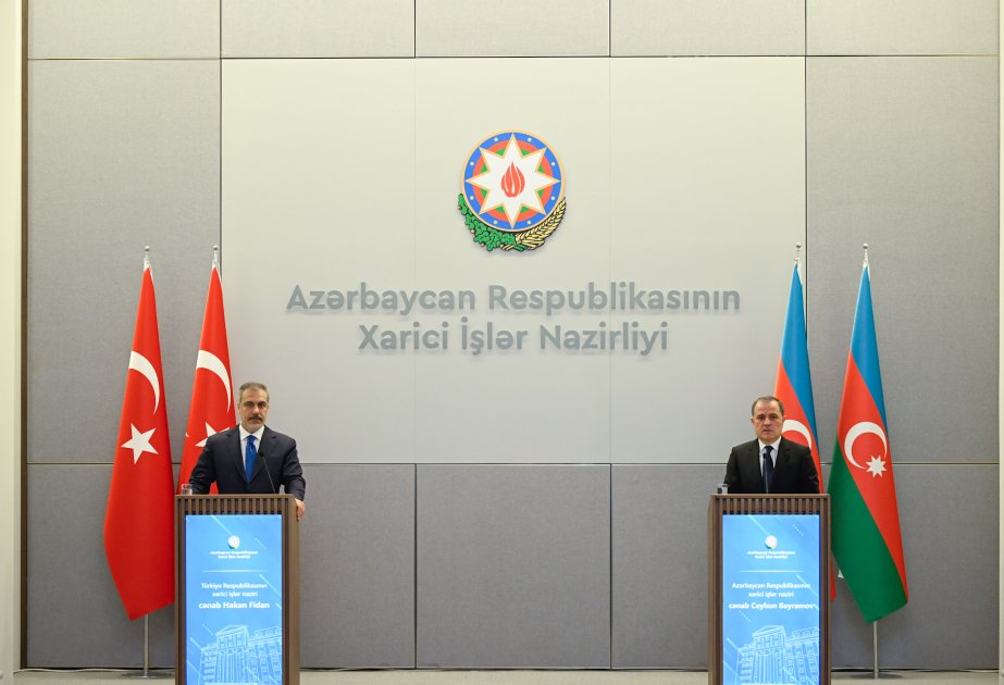 azərbaycanın və türkiyənin xin başçıları qərarların icrası istiqamətində müzakirələr aparıb
