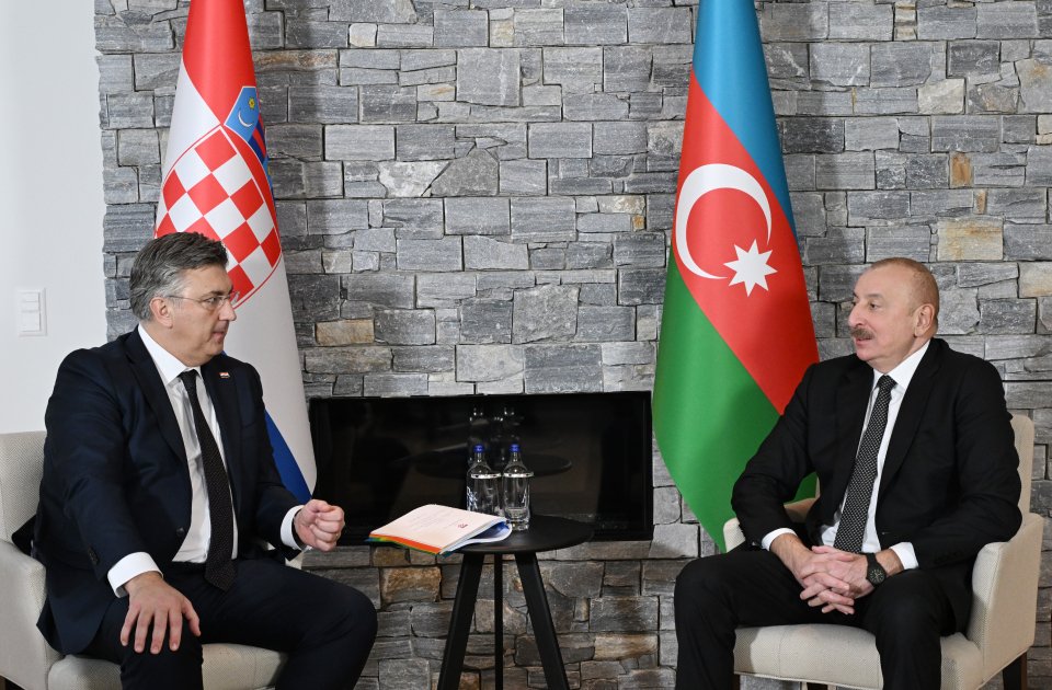 prezident ilham əliyev davosda xorvatiyanın baş naziri ilə görüşüb.