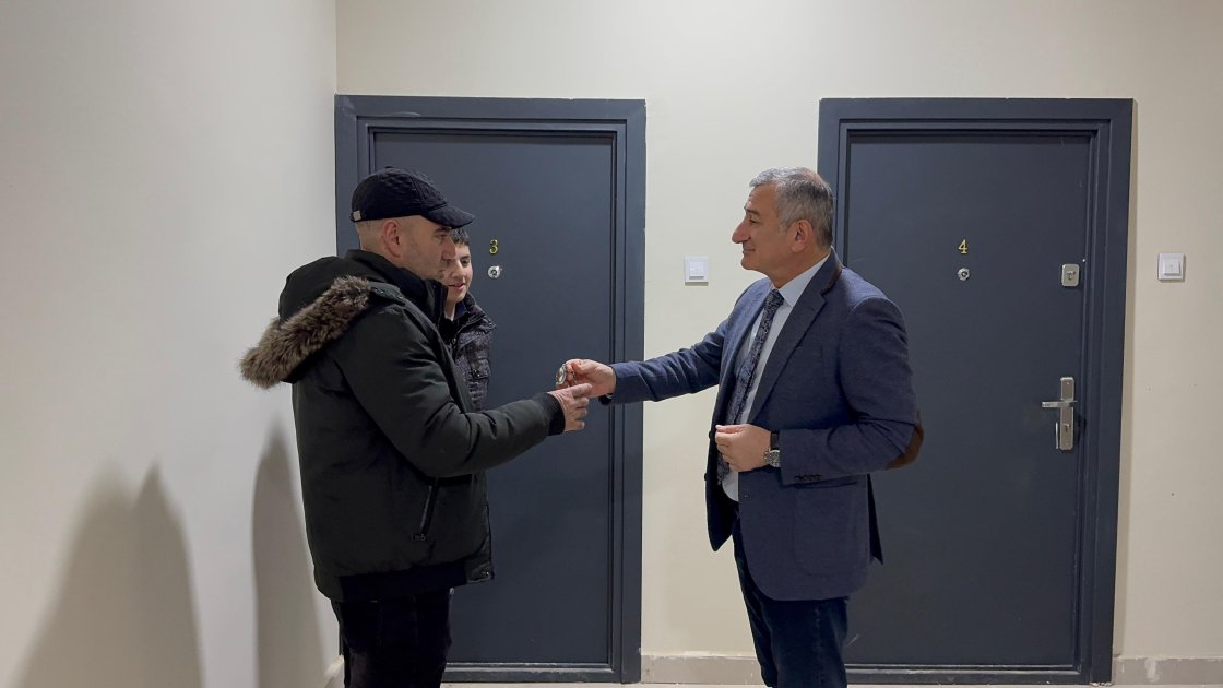 cəbrayılda daha 42 ailəyə evlərin açarları təqdim olunub