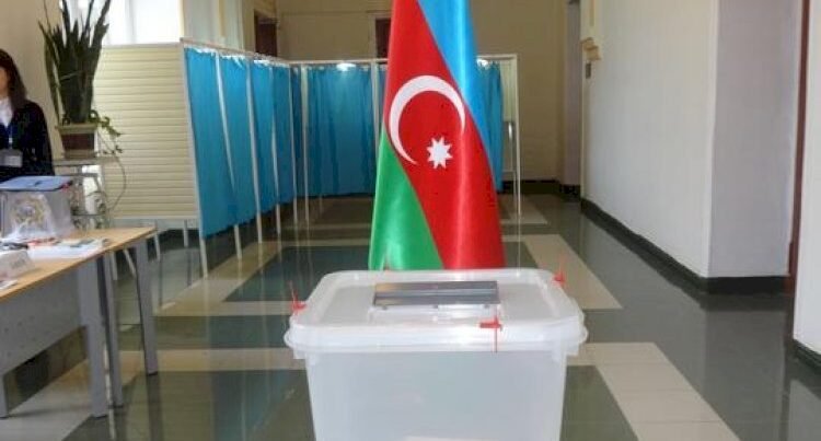 seçki bülletenlərinin dairə seçki komissiyalarına paylanması prosesinə başlanılıb