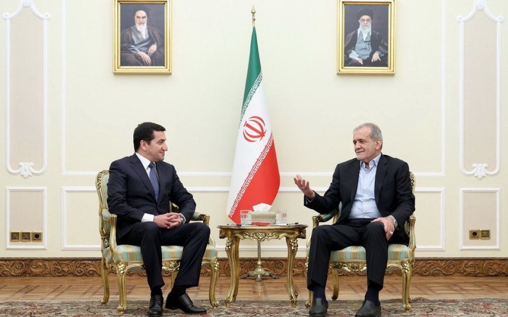 iran prezidenti məsud pezeşkian azərbaycana səfərə dəvət edilib