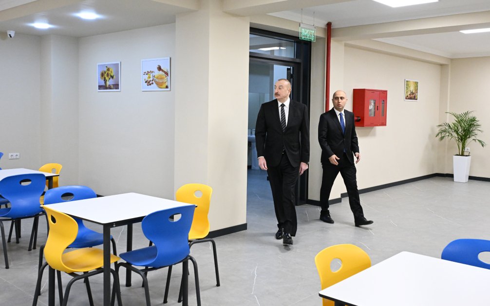 prezident ilham əliyev “vətən” idman liseyində yenidənqurma işlərindən sonra yaradılan şəraitlə tanış olub