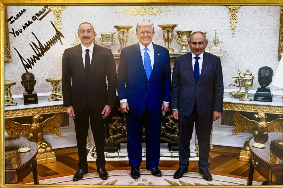 prezident ilham əliyev amerika birləşmiş ştatlarının prezidenti donald trampın hədiyyəsinə görə ona təşəkkür edib