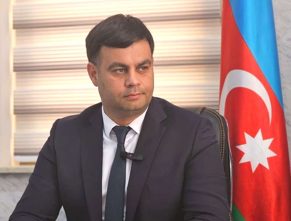 tanınmış vəkil: "bəzi hallarda insanları müdafiə etmək çətindir" - video