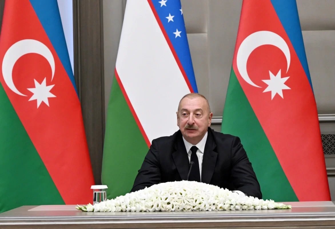 prezident ilham əliyev şavkat mirziyoyevin azərbaycan-özbəkistan əlaqələrinin inkişafında mühüm töhfəsini qeyd edib