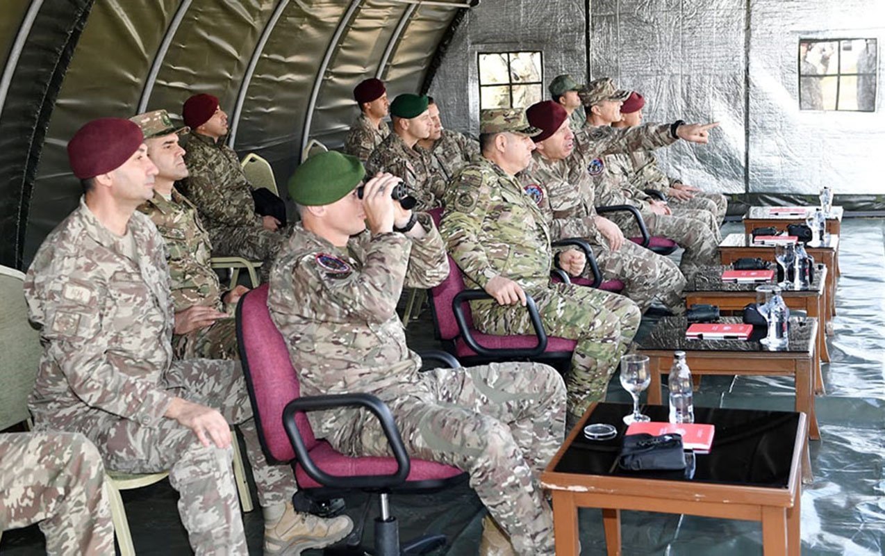 general xüsusi təyinatlıların birgə təlimini izlədi - fotolar