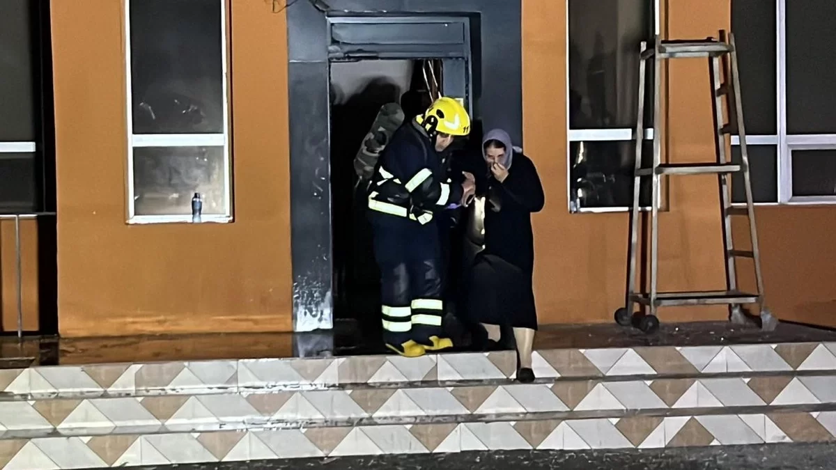 yasamalda yaşayış binasında yanğın nəticəsində zəhərlənənlərin kimliyi məlum olub - siyahi