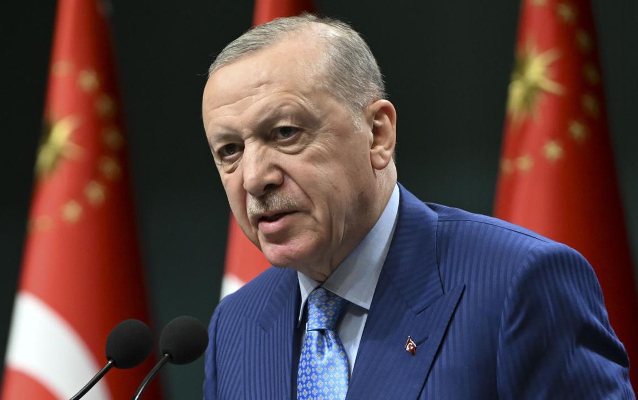 ərdoğandan maduro ilə bağlı iddiaya - cavab