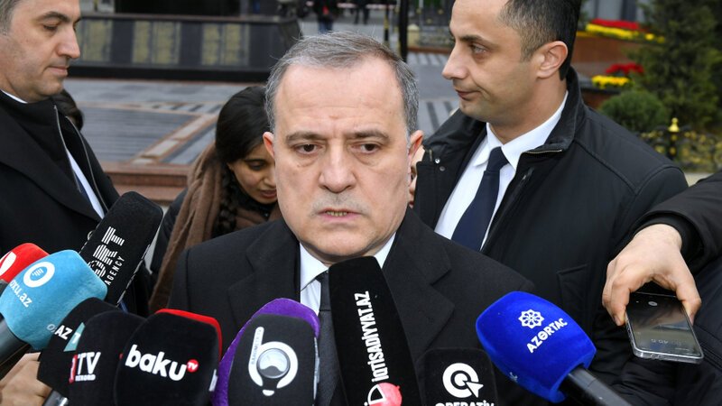 “azərbaycanın bu məsələ ilə bağlı qətiyyətli mövqeyi var”