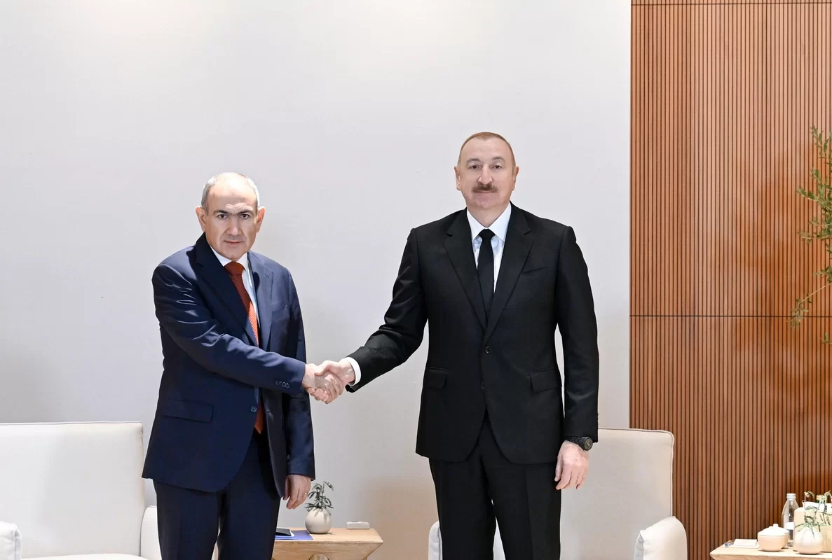 ilham əliyev və nikol paşinyan əbu-dabidə hansı məsələlər üzrə razılığa gəliblər?