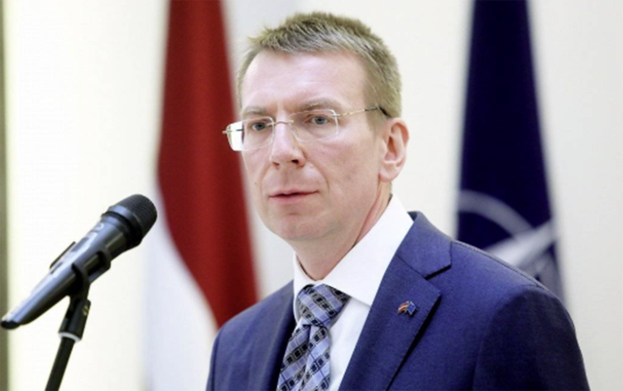 Latviya Prezidenti Fəxri xiyabana getdi