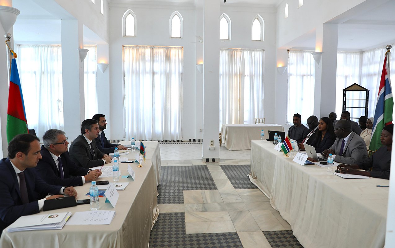 azərbaycanla bu ölkə arasında ilk siyasi məsləhətləşmələr keçirildi