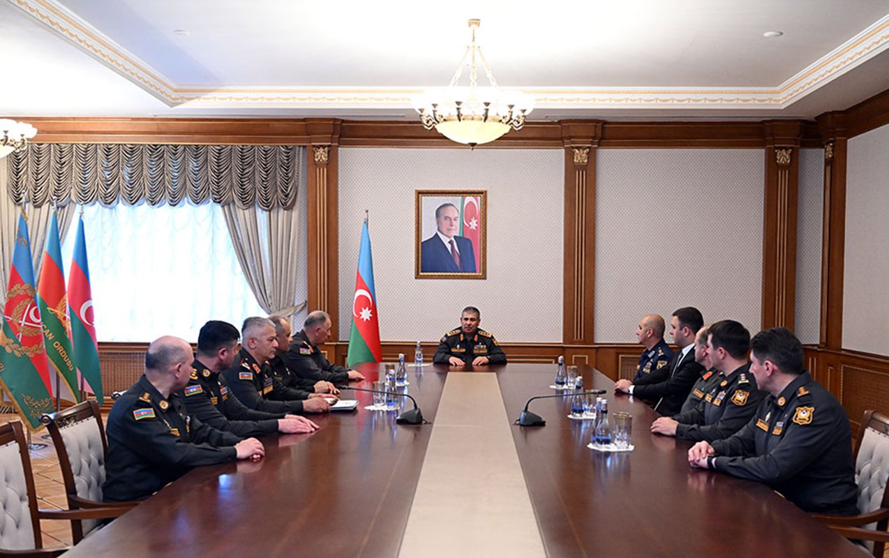 Zakir Həsənov həmin generallara rütbələrini təqdim etdi - Fotolar