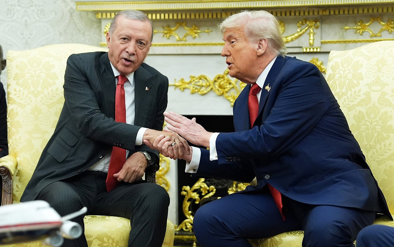 “NATO sammitinə Ərdoğana görə gedəcəyəm” - Video