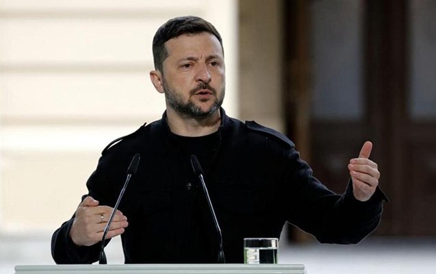 Zelenski Baş naziri vəzifəsindən azad etdi