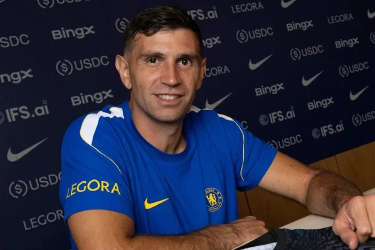 Argentina millisinin ulduzu "Çelsi"də